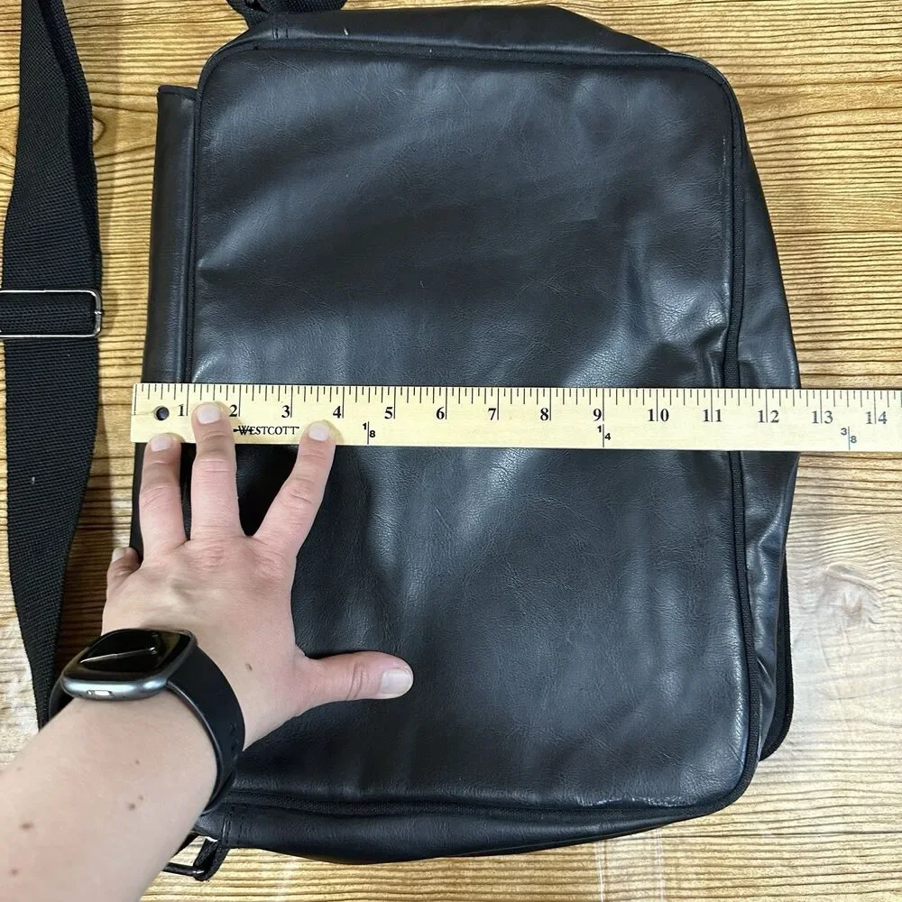 Ben‎ Sherman Faux Leather Messenger Bag Laptop Bag Black 16x12”